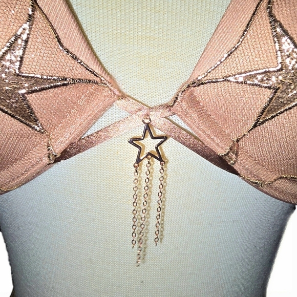 🆕Victoria's Secret Rose Gold Starstruck Bombshell, Garter & Thong - 32D/XS-S/S - Picture 3 of 16